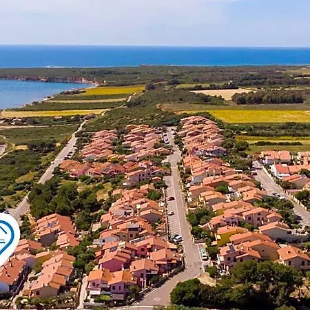 A Due Passi Dal Mare Nel Sinis-beachside Haven 까브라스